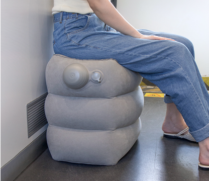 Inflatable Footrest for Travel and Office Use