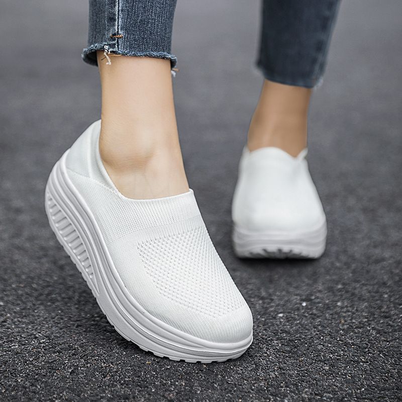 Women's Casual Thick-soled Mesh Slip-on Shoes