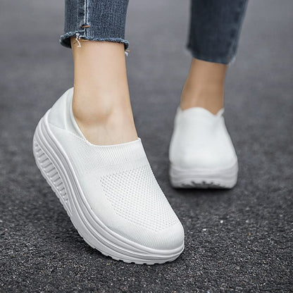 Women's Casual Thick-soled Mesh Slip-on Shoes